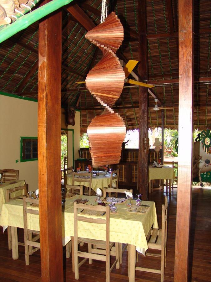 Les Bungalows D'Ambonara Hell-Ville ภายนอก รูปภาพ